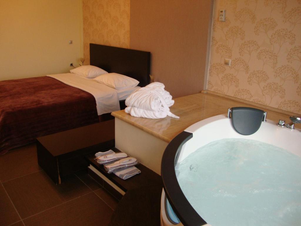 Nymfes Hotel Loutraki  Bilik gambar